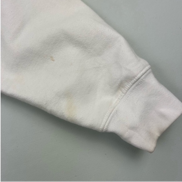 I always wear fur thanks to my cat vintage sweatshirt - Picture 5 of 13